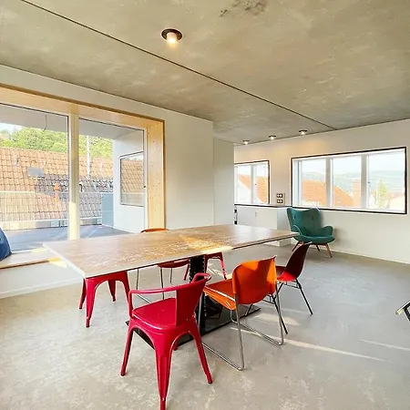 Serviced - Penthouse Im Herzen Koenigsbronns *